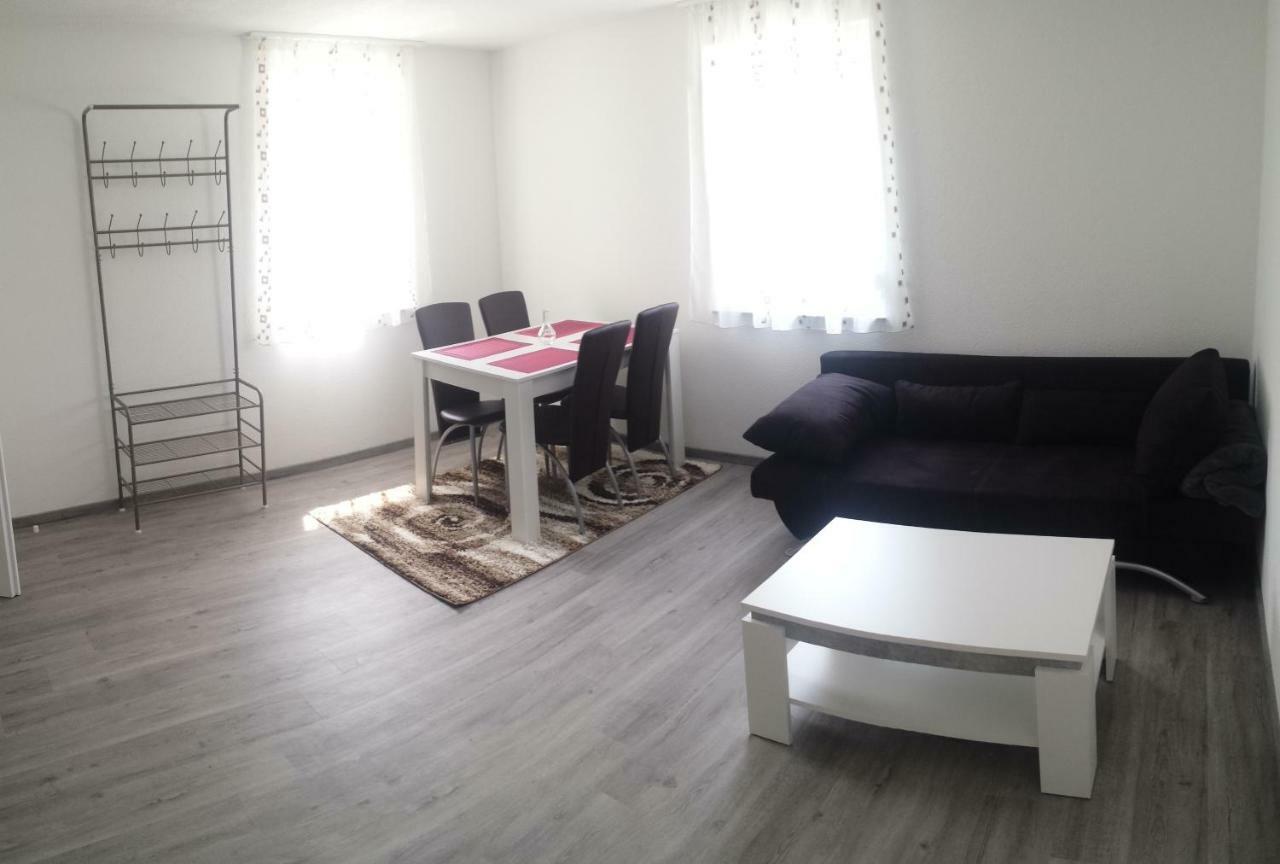 Schnell Apartment *