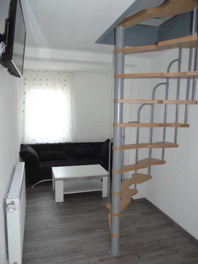 Schnell Apartment *